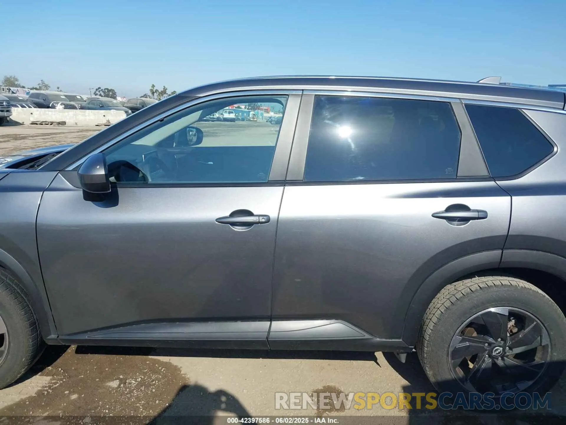 14 Photograph of a damaged car JN8BT3BB9RW421407 NISSAN ROGUE 2024