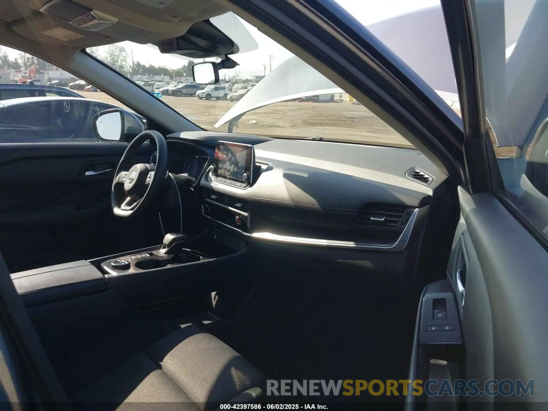 5 Photograph of a damaged car JN8BT3BB9RW421407 NISSAN ROGUE 2024