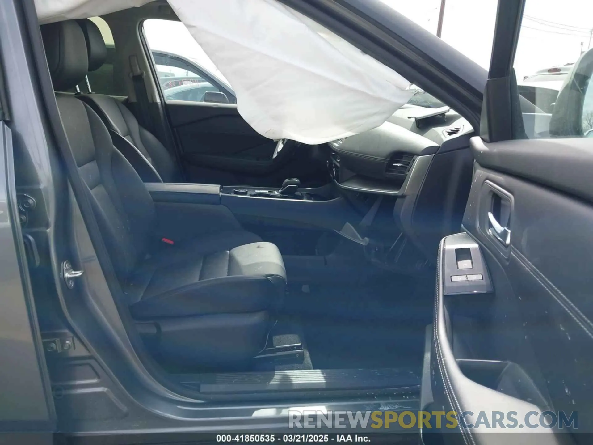 5 Photograph of a damaged car JN8BT3BB9RW449062 NISSAN ROGUE 2024