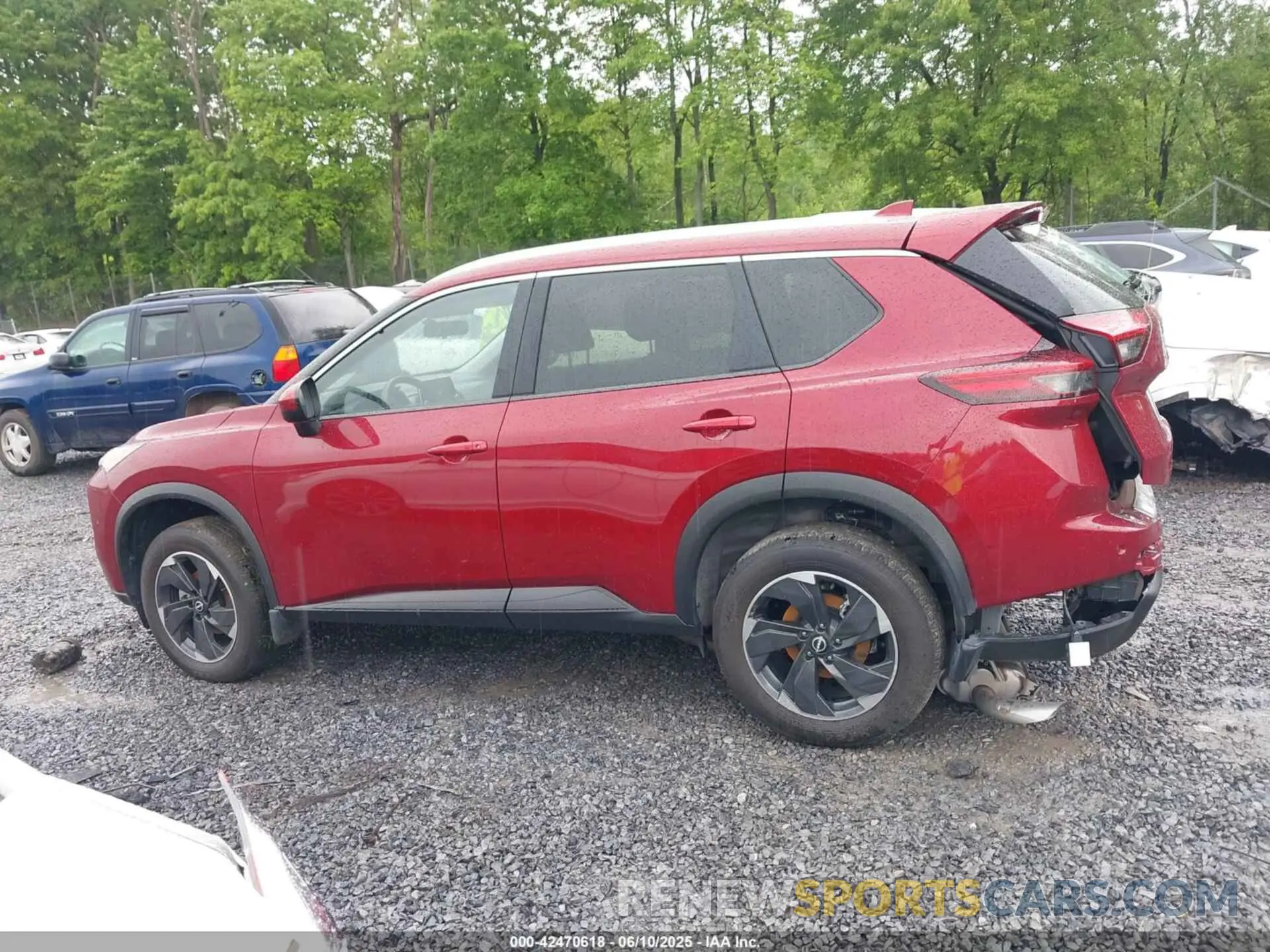 13 Photograph of a damaged car JN8BT3BBXRW182756 NISSAN ROGUE 2024