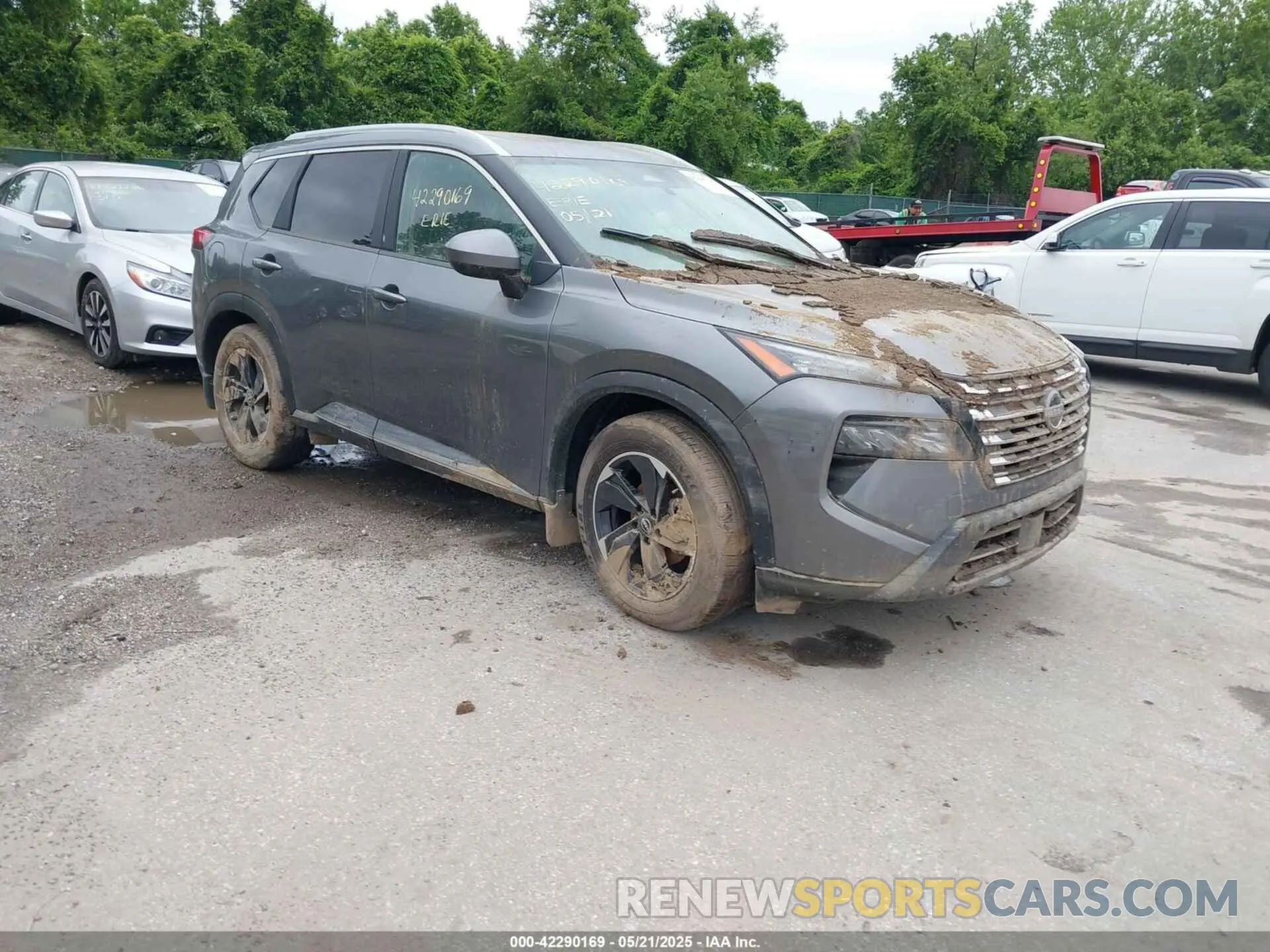 1 Photograph of a damaged car JN8BT3BBXRW281206 NISSAN ROGUE 2024