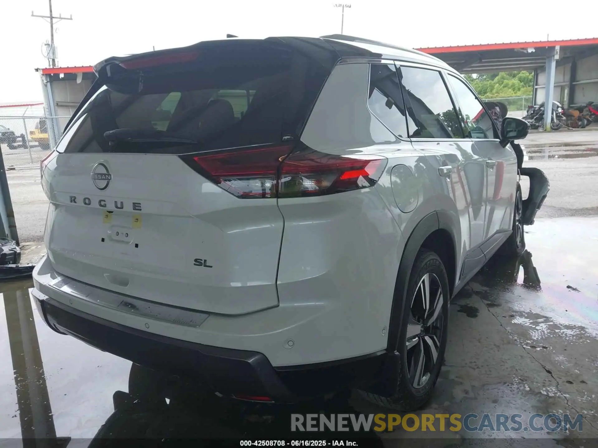 4 Photograph of a damaged car JN8BT3CA2RW003521 NISSAN ROGUE 2024