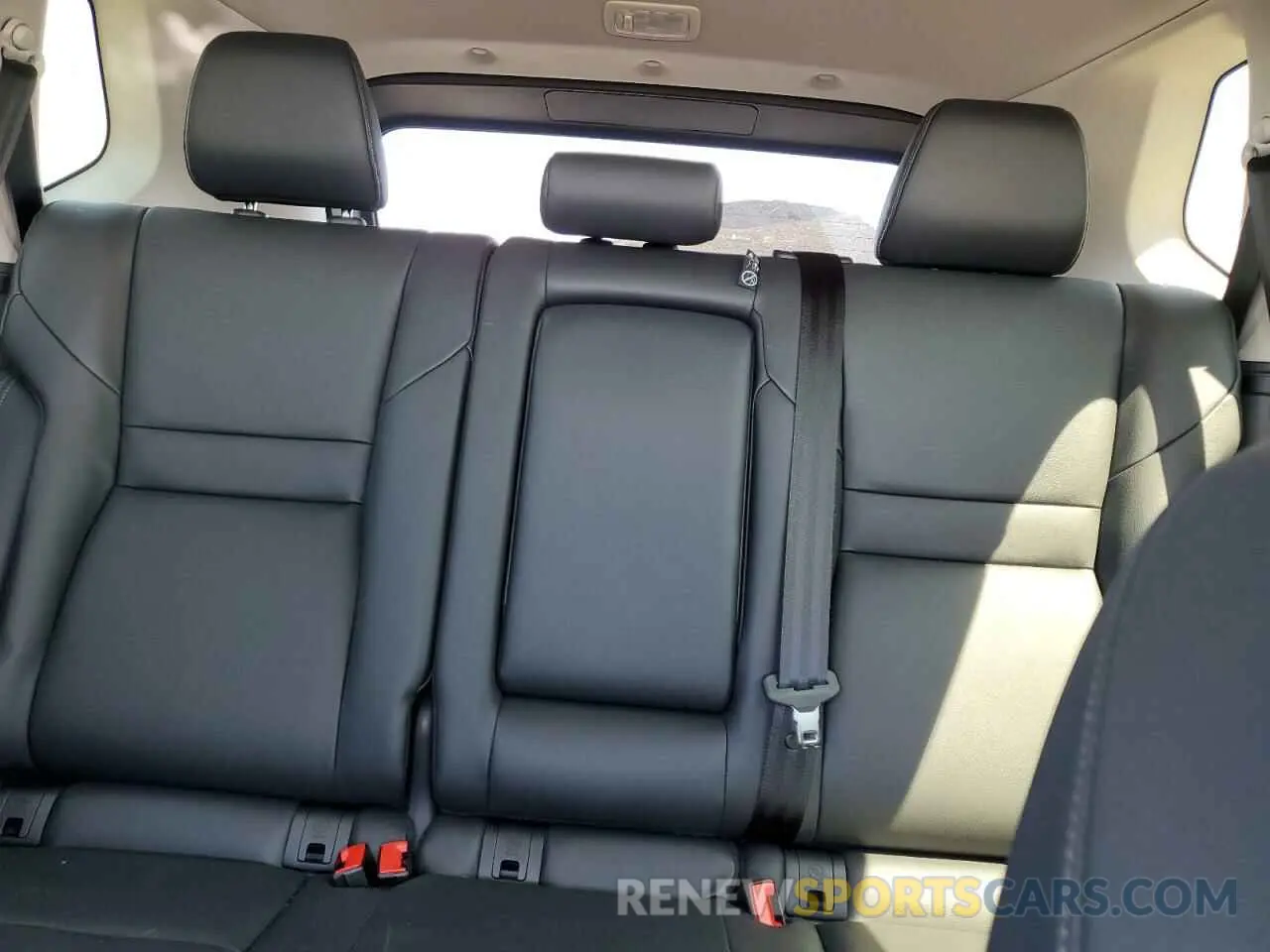 10 Photograph of a damaged car JN8BT3CB8RW172676 NISSAN ROGUE 2024