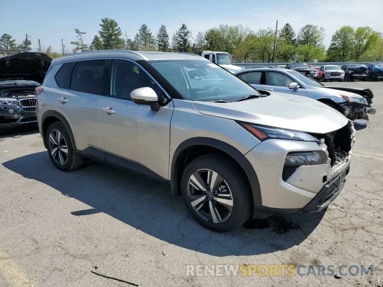 4 Photograph of a damaged car JN8BT3CB8RW172676 NISSAN ROGUE 2024