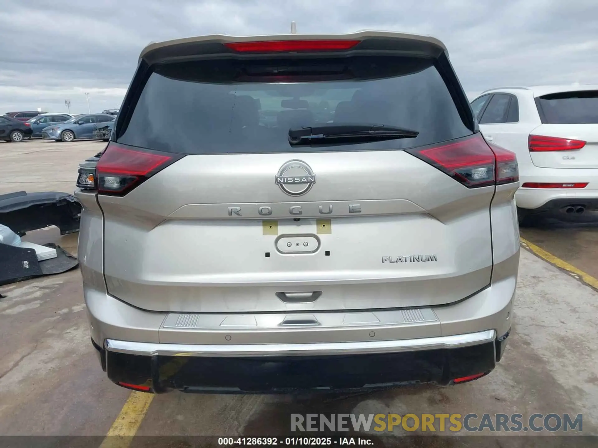 17 Photograph of a damaged car JN8BT3DC0RW381420 NISSAN ROGUE 2024