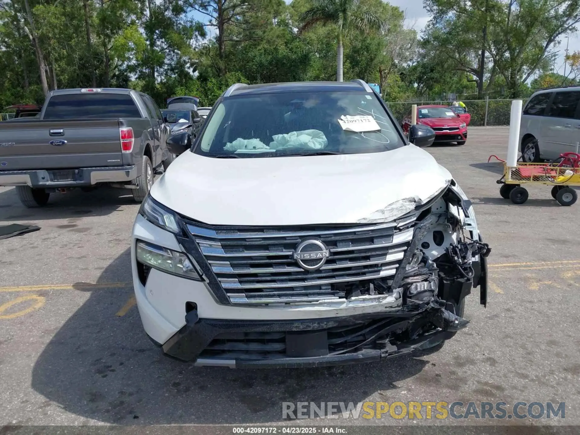 6 Photograph of a damaged car JN8BT3DC7RW070194 NISSAN ROGUE 2024