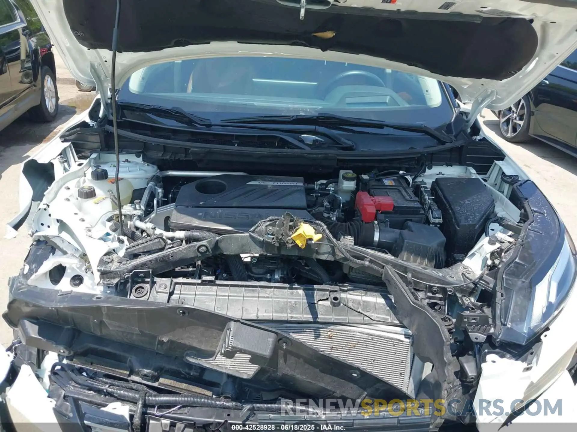 10 Photograph of a damaged car JN8BT3DD0RW252182 NISSAN ROGUE 2024