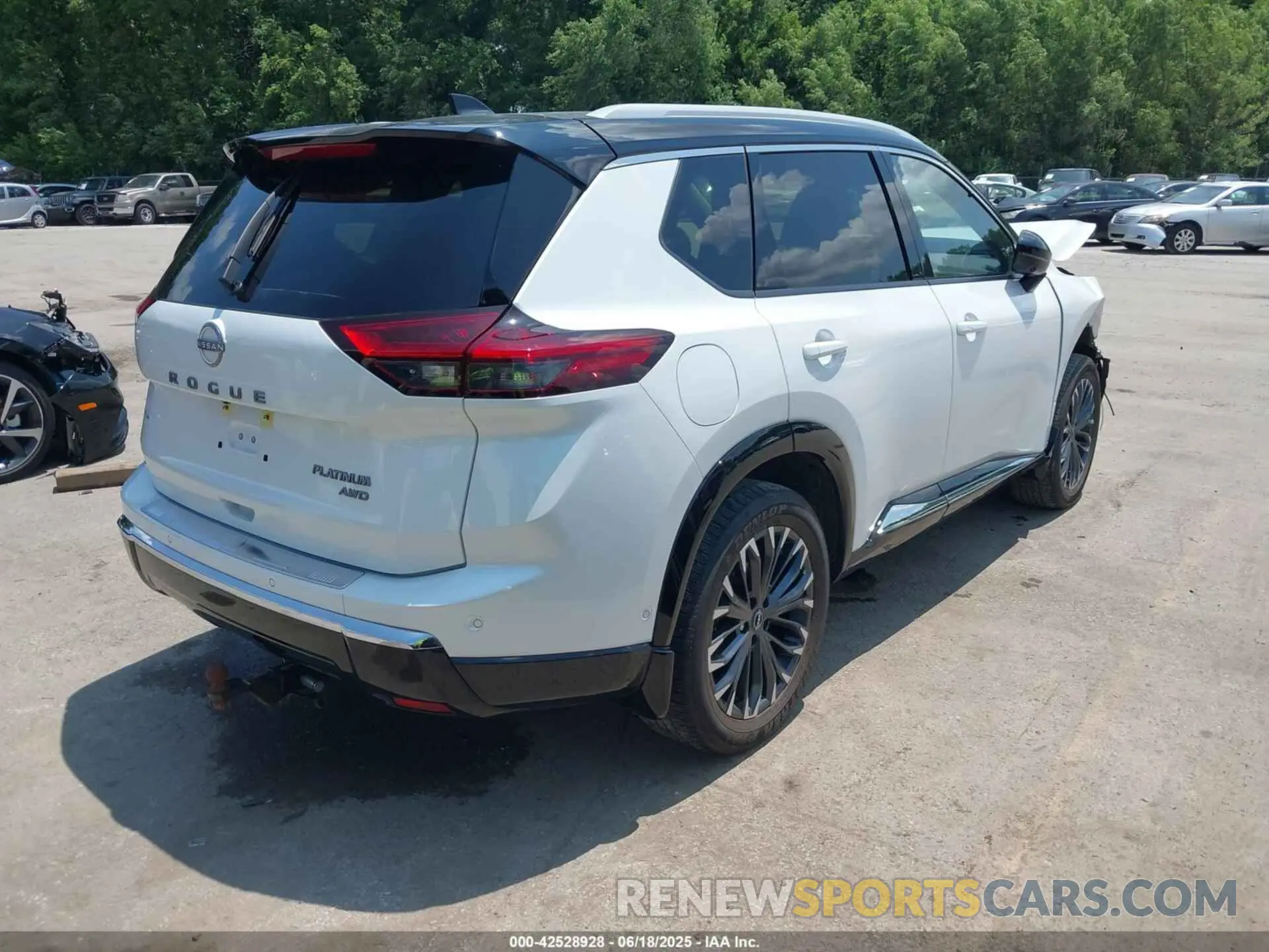 4 Photograph of a damaged car JN8BT3DD0RW252182 NISSAN ROGUE 2024