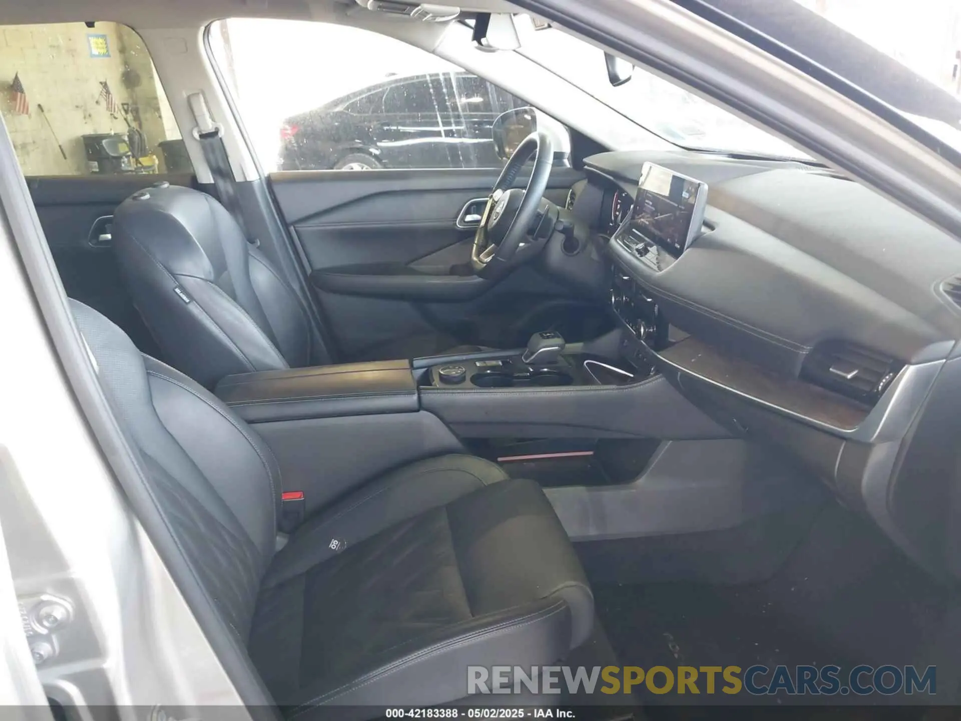 5 Photograph of a damaged car JN8BT3DD3RW253309 NISSAN ROGUE 2024