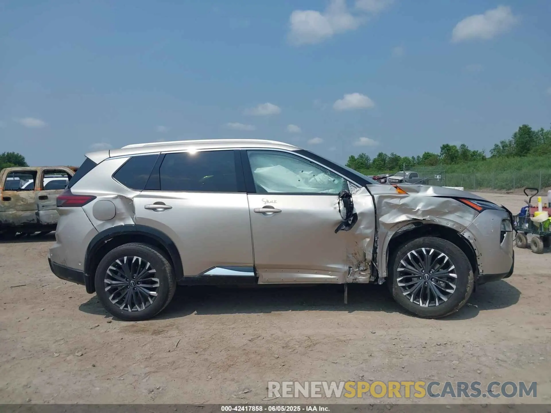 6 Photograph of a damaged car JN8BT3DD3RW454076 NISSAN ROGUE 2024