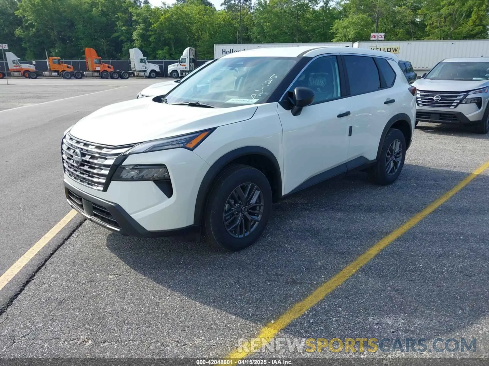 2 Photograph of a damaged car 5N1BT3AA1SC846157 NISSAN ROGUE 2025