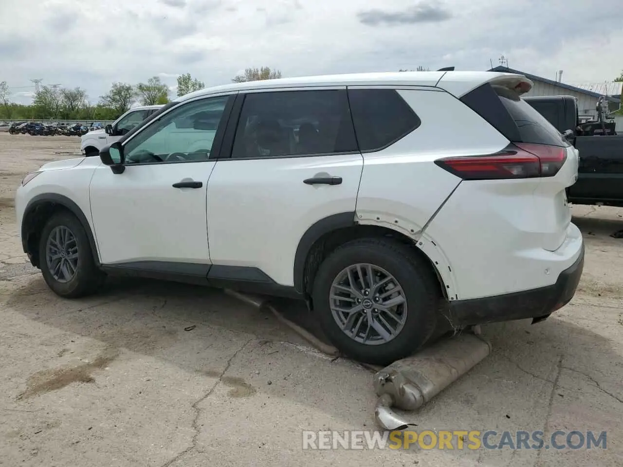 2 Photograph of a damaged car 5N1BT3AB3SC808390 NISSAN ROGUE 2025