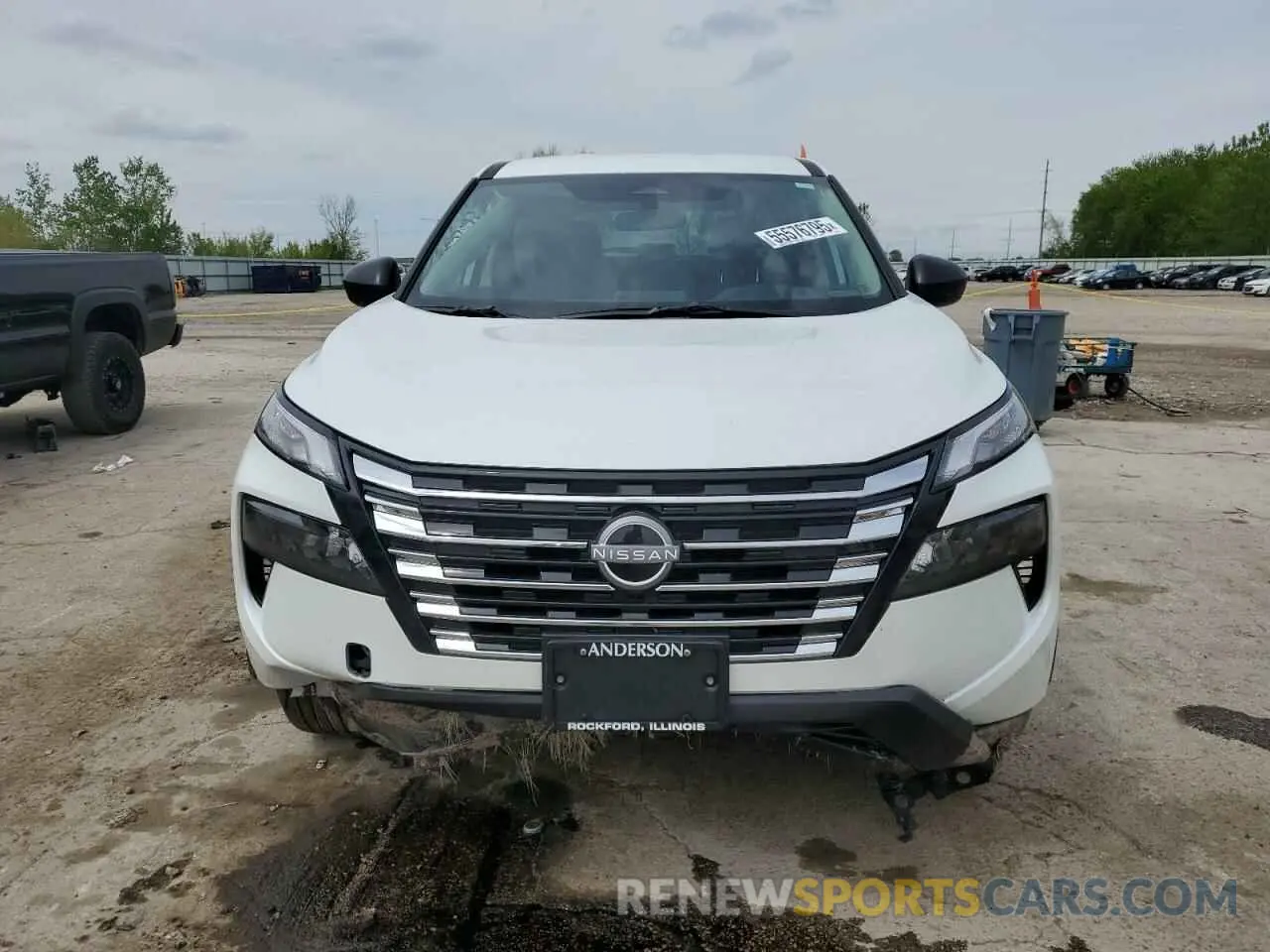 5 Photograph of a damaged car 5N1BT3AB3SC808390 NISSAN ROGUE 2025