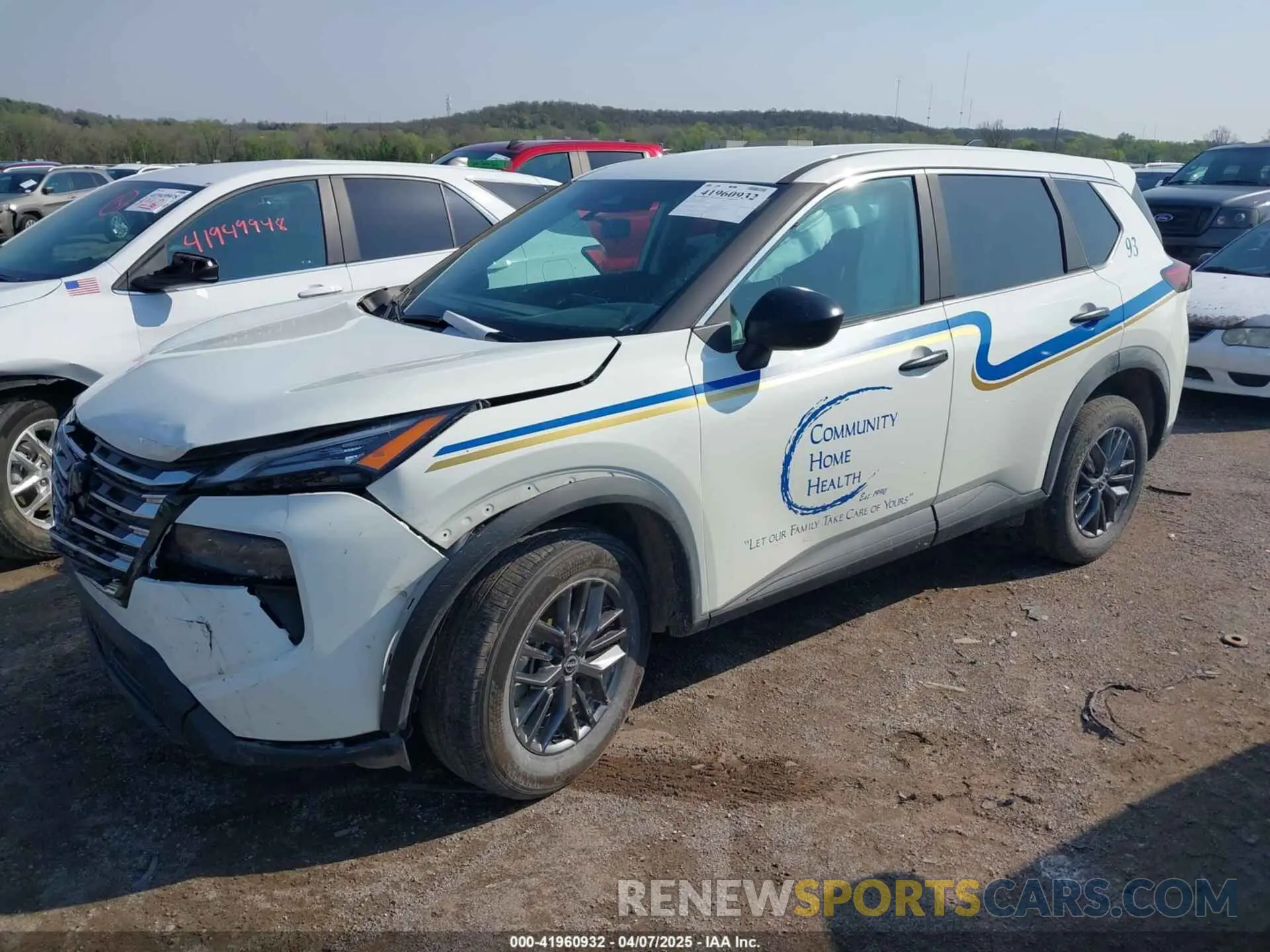 2 Photograph of a damaged car 5N1BT3AB4SC777425 NISSAN ROGUE 2025