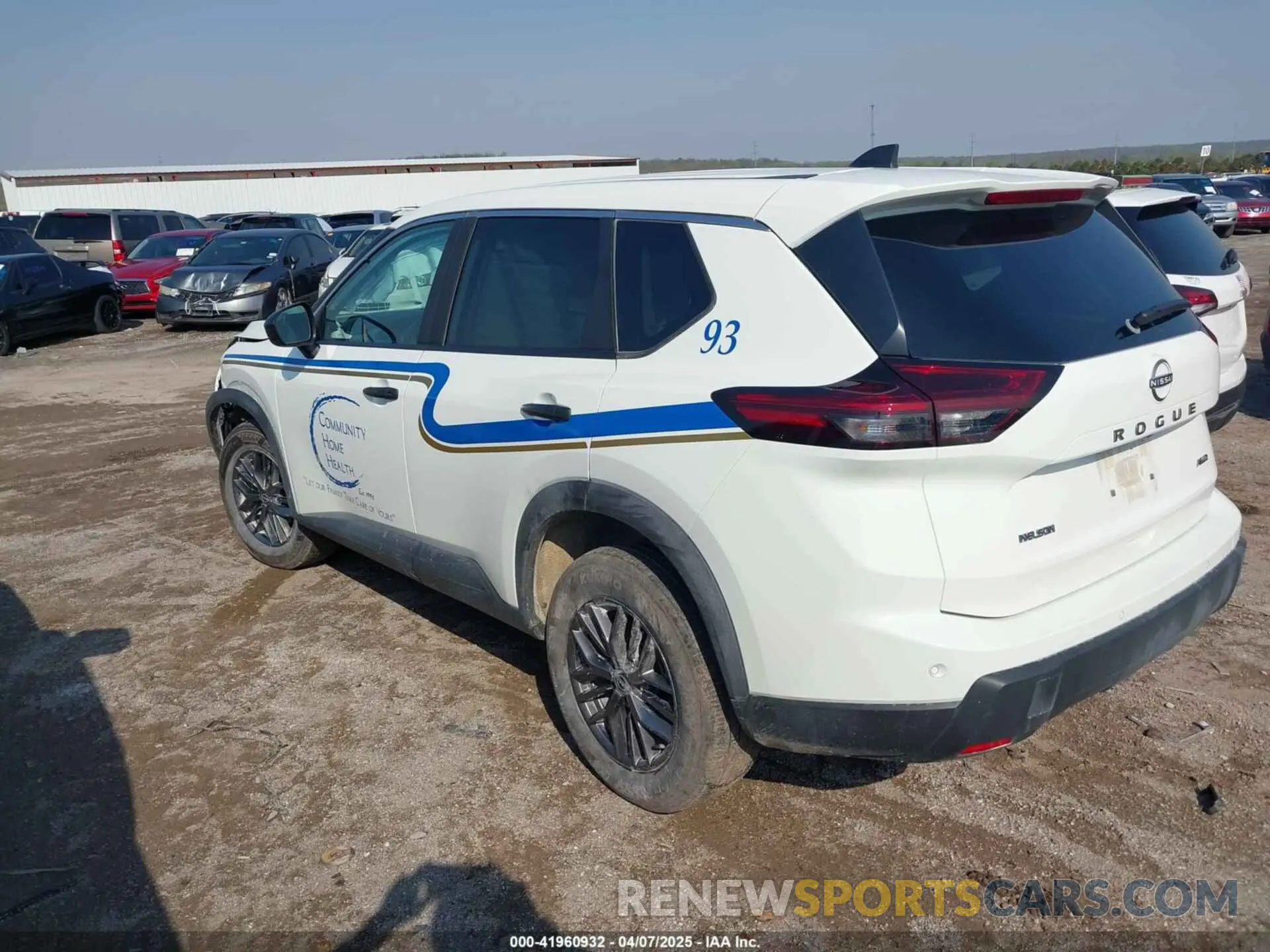3 Photograph of a damaged car 5N1BT3AB4SC777425 NISSAN ROGUE 2025