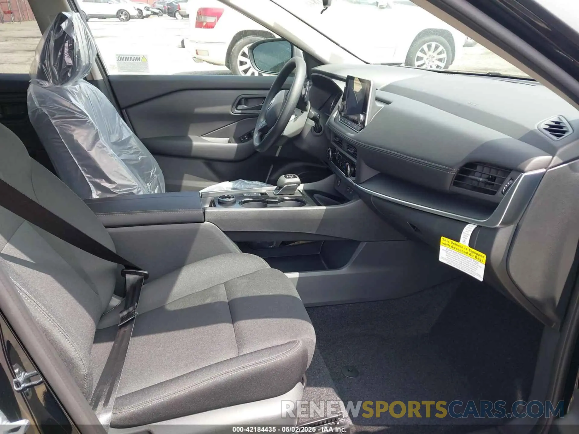 5 Photograph of a damaged car 5N1BT3AB4SC848722 NISSAN ROGUE 2025