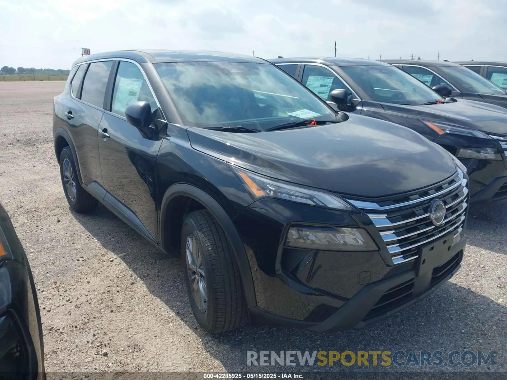 13 Photograph of a damaged car 5N1BT3AB5SC849555 NISSAN ROGUE 2025