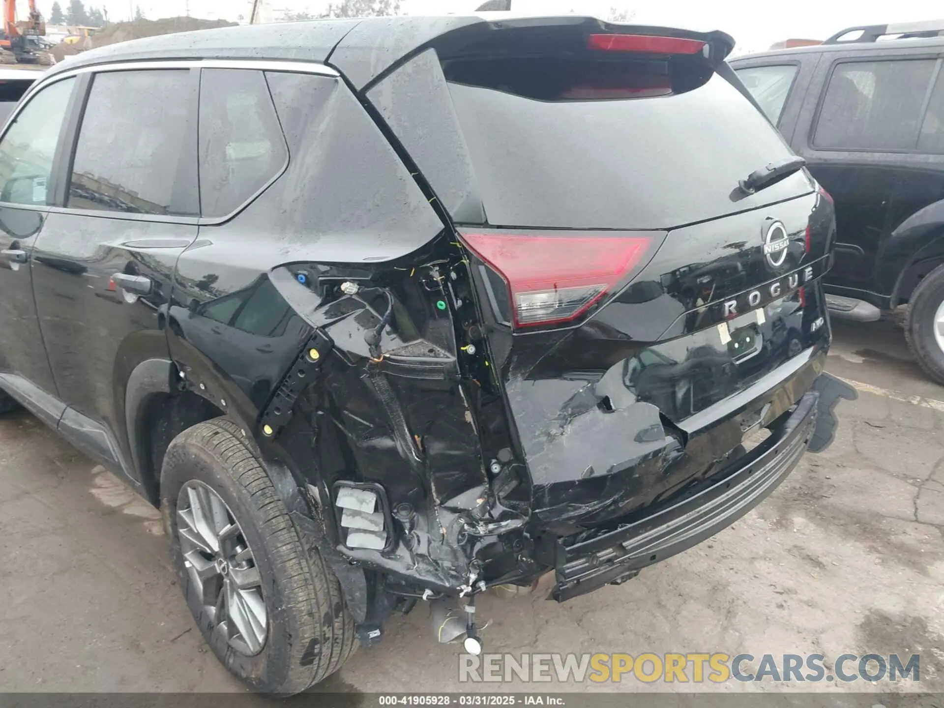 6 Photograph of a damaged car 5N1BT3ABXSC765294 NISSAN ROGUE 2025