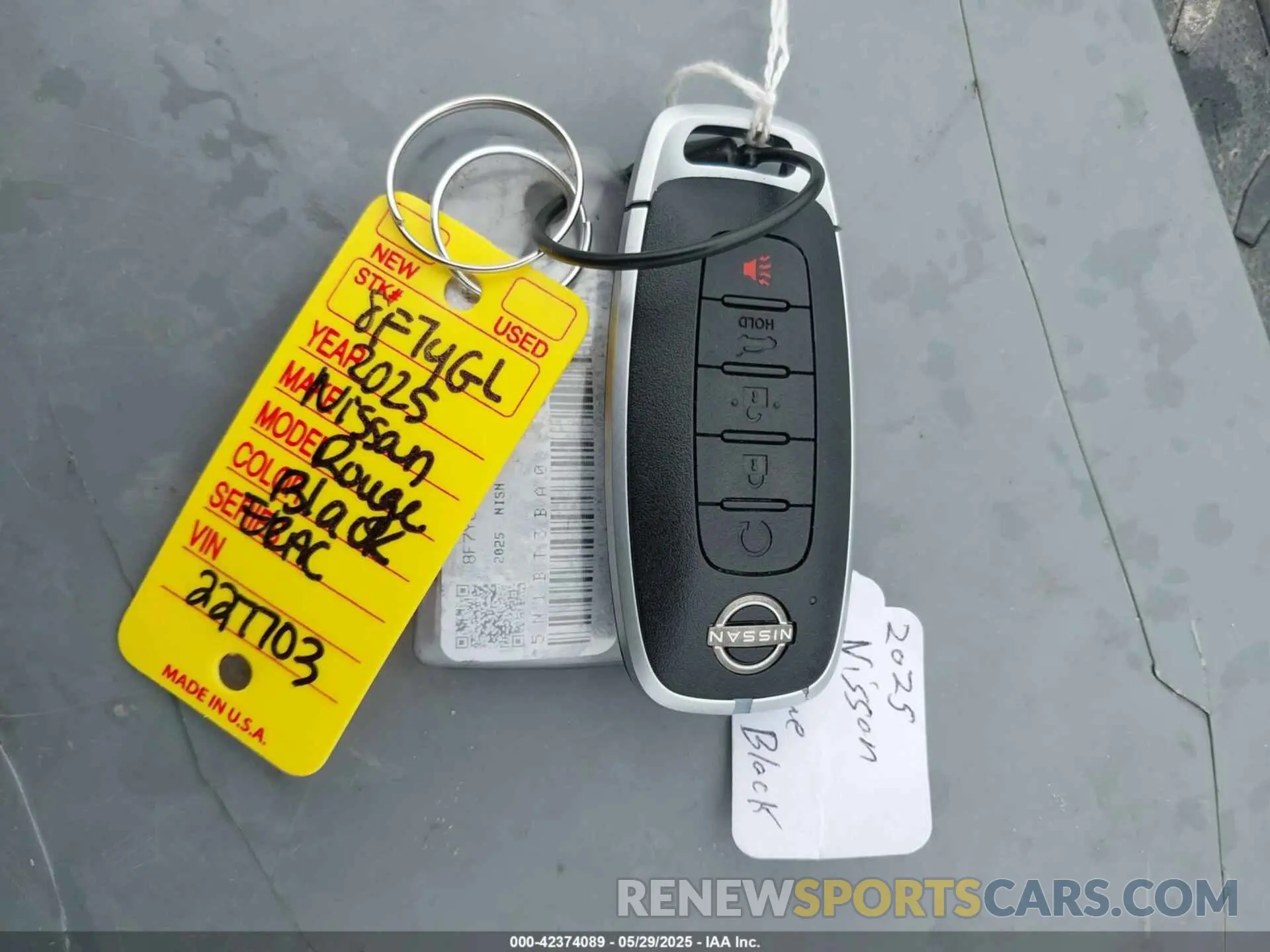 11 Photograph of a damaged car 5N1BT3BA0SC774916 NISSAN ROGUE 2025