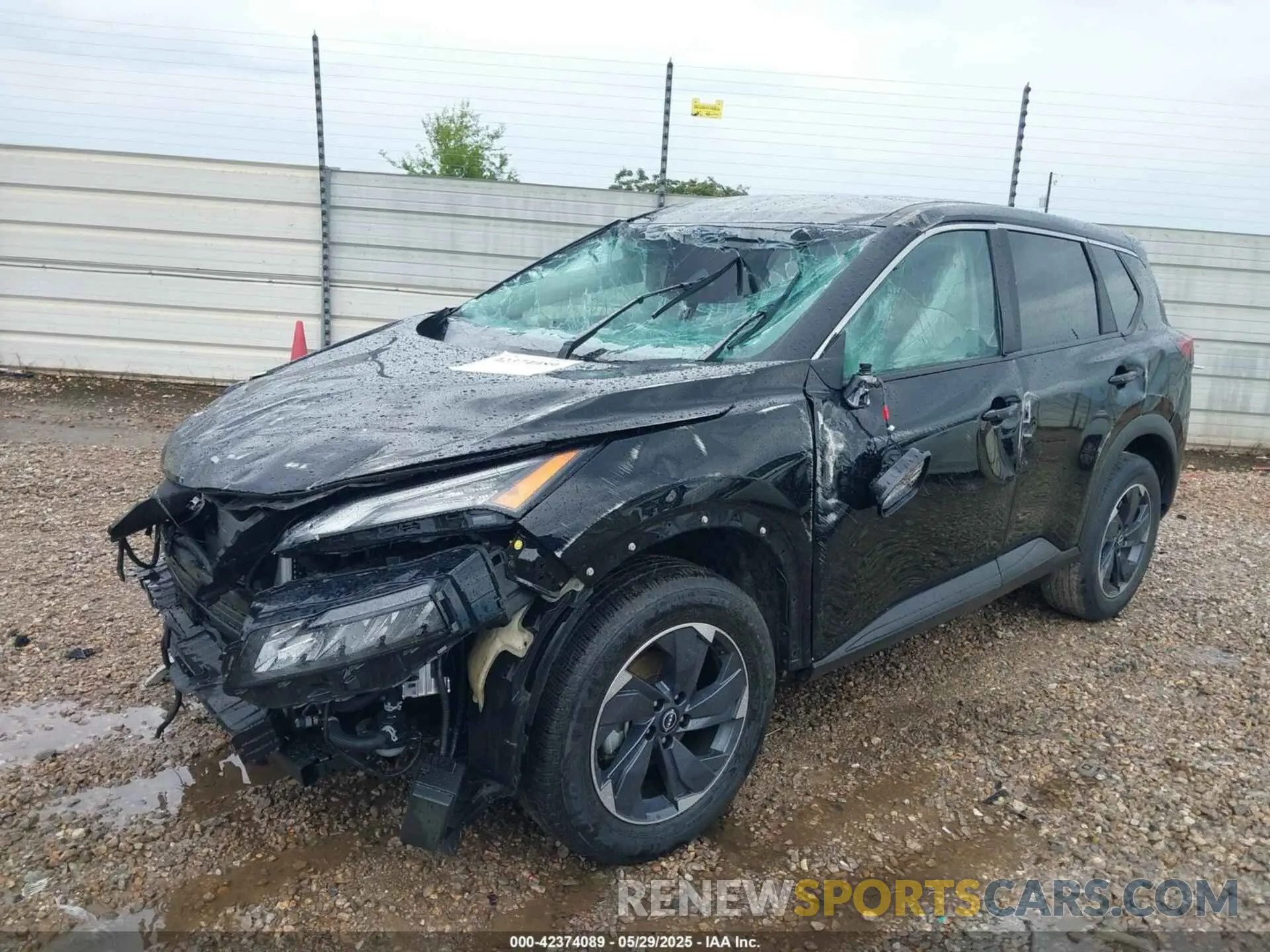 2 Photograph of a damaged car 5N1BT3BA0SC774916 NISSAN ROGUE 2025
