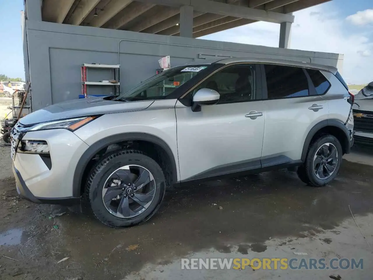 1 Photograph of a damaged car 5N1BT3BA3SC826958 NISSAN ROGUE 2025