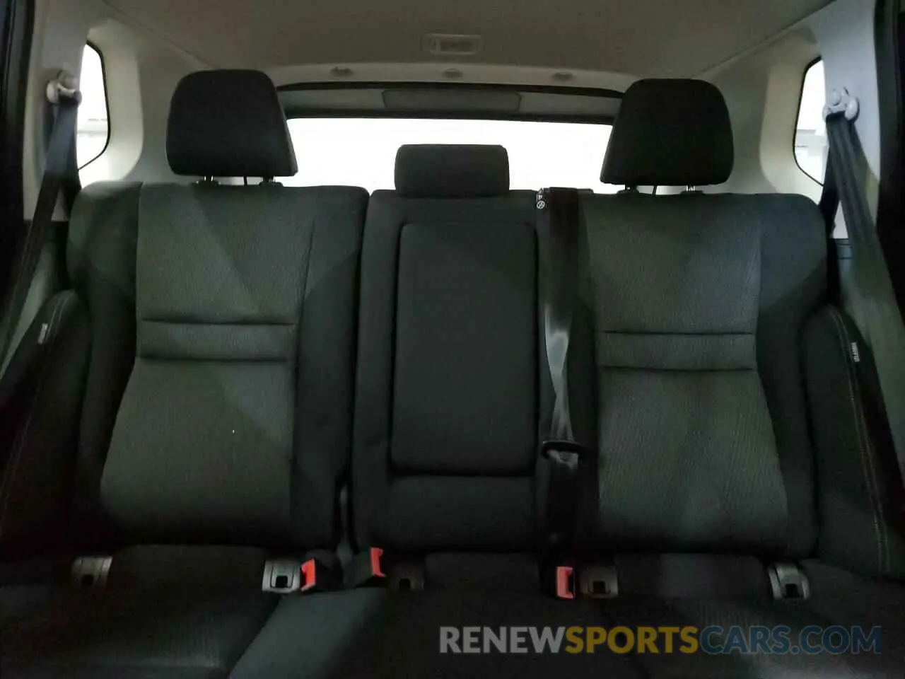 10 Photograph of a damaged car 5N1BT3BA4SC802359 NISSAN ROGUE 2025
