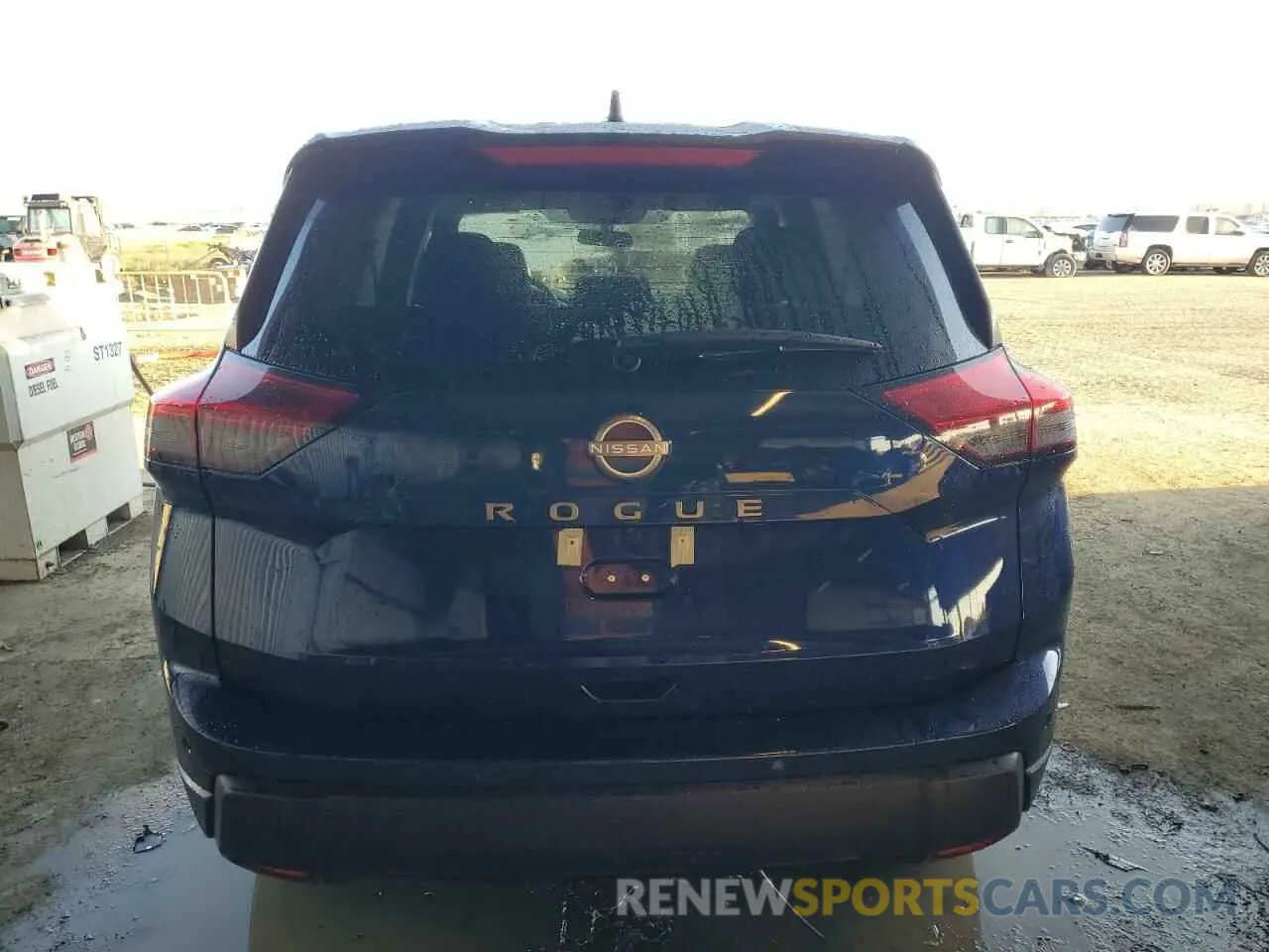 6 Photograph of a damaged car 5N1BT3BA4SC811997 NISSAN ROGUE 2025