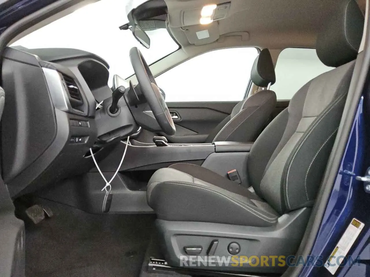 7 Photograph of a damaged car 5N1BT3BA4SC825642 NISSAN ROGUE 2025