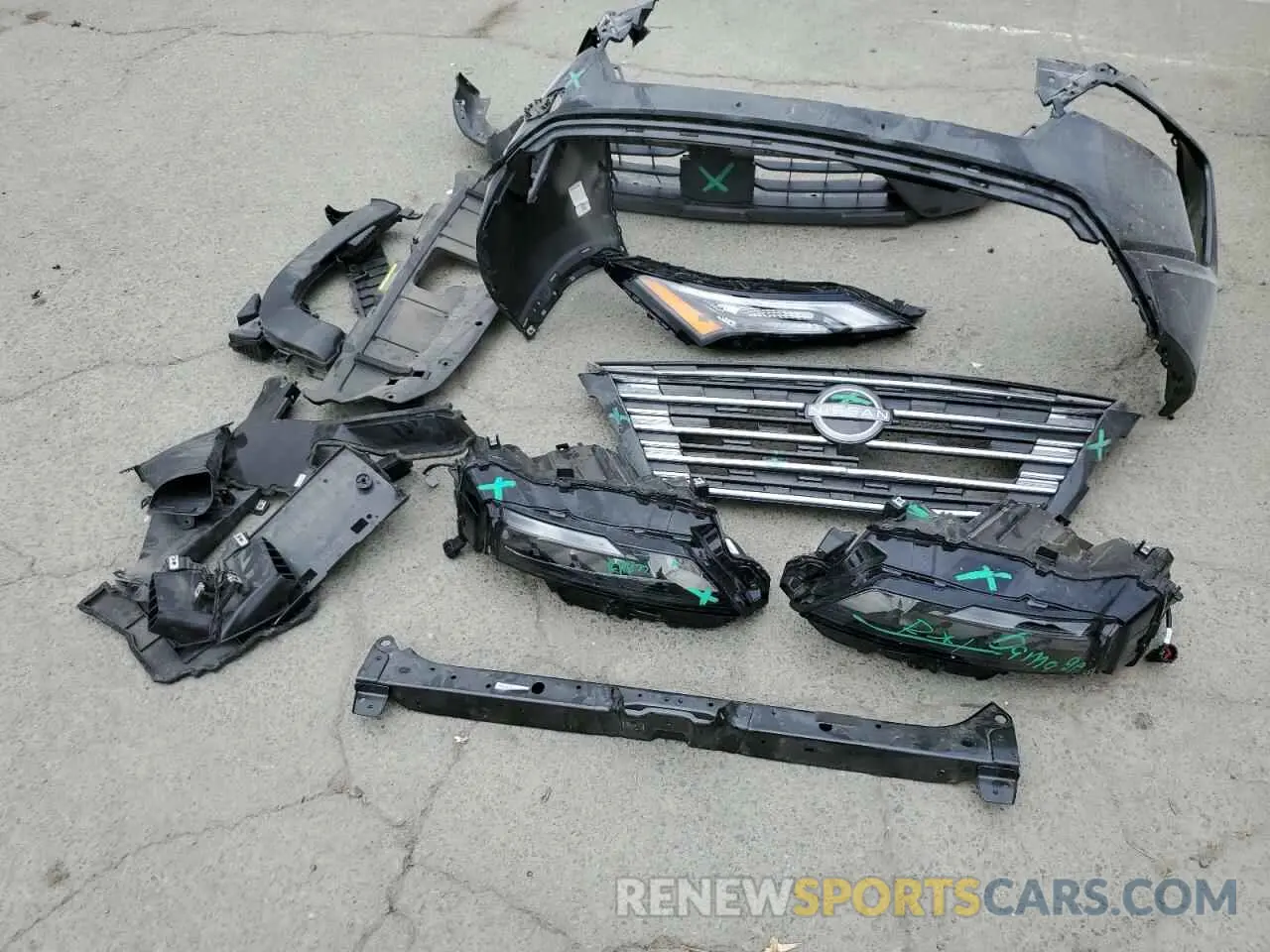 13 Photograph of a damaged car 5N1BT3BA4SC831232 NISSAN ROGUE 2025
