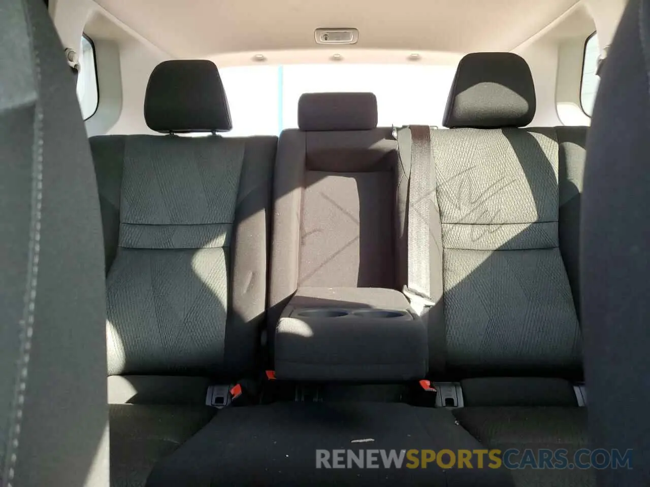 10 Photograph of a damaged car 5N1BT3BA5SC786396 NISSAN ROGUE 2025