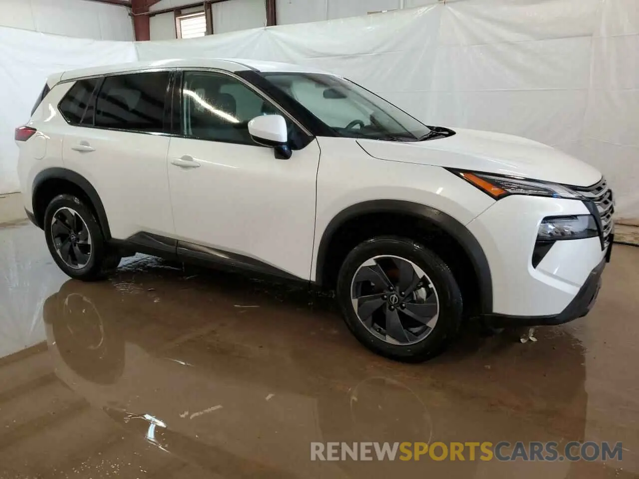 4 Photograph of a damaged car 5N1BT3BA5SC786396 NISSAN ROGUE 2025