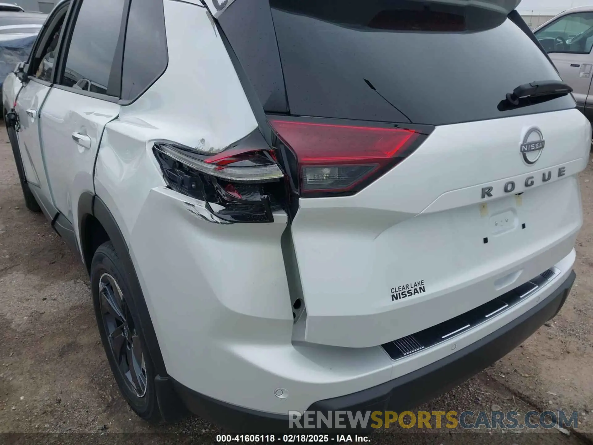 13 Photograph of a damaged car 5N1BT3BA6SC762625 NISSAN ROGUE 2025