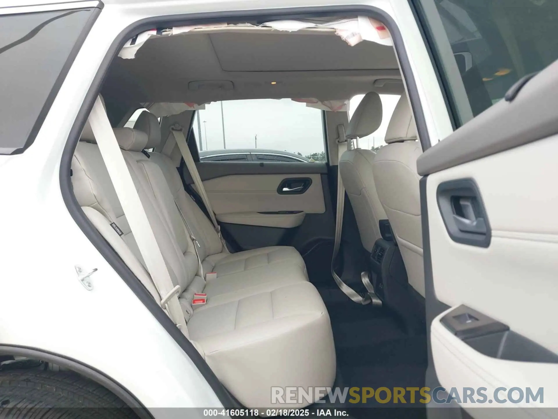 8 Photograph of a damaged car 5N1BT3BA6SC762625 NISSAN ROGUE 2025