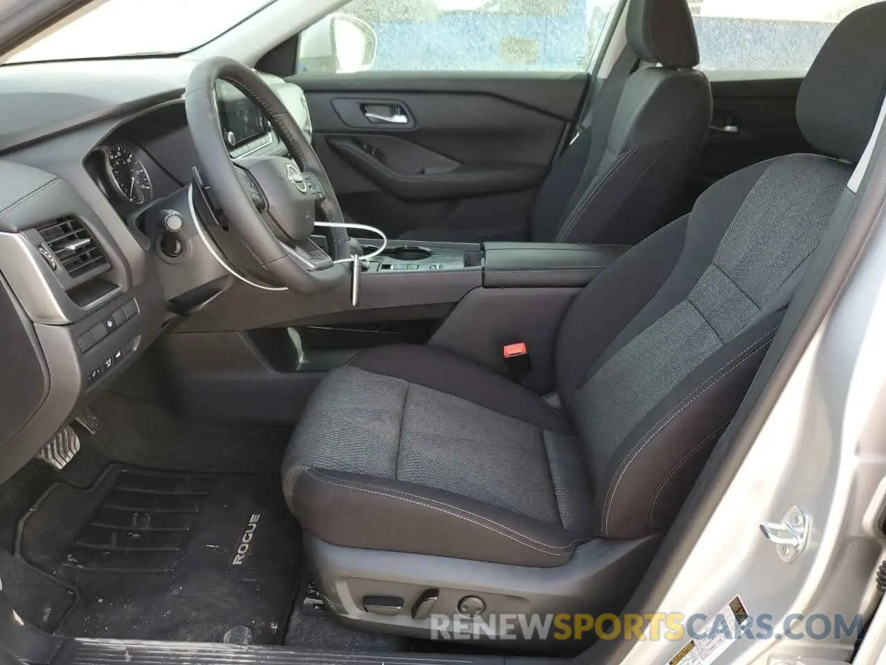 7 Photograph of a damaged car 5N1BT3BA6SC782082 NISSAN ROGUE 2025
