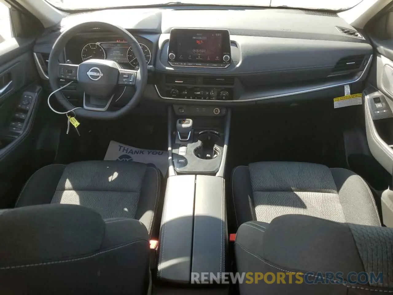 8 Photograph of a damaged car 5N1BT3BA6SC821057 NISSAN ROGUE 2025