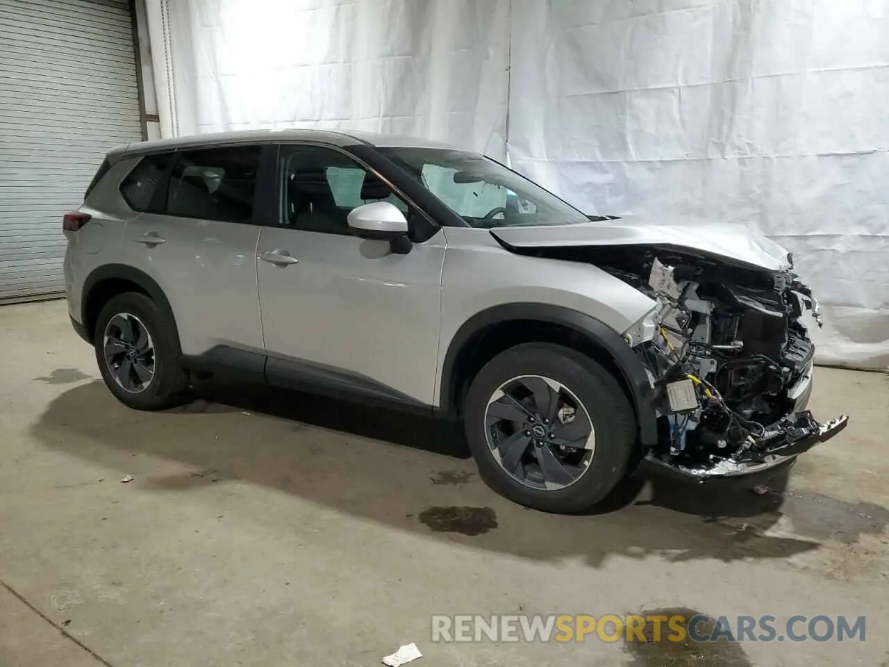 4 Photograph of a damaged car 5N1BT3BA7SC771365 NISSAN ROGUE 2025