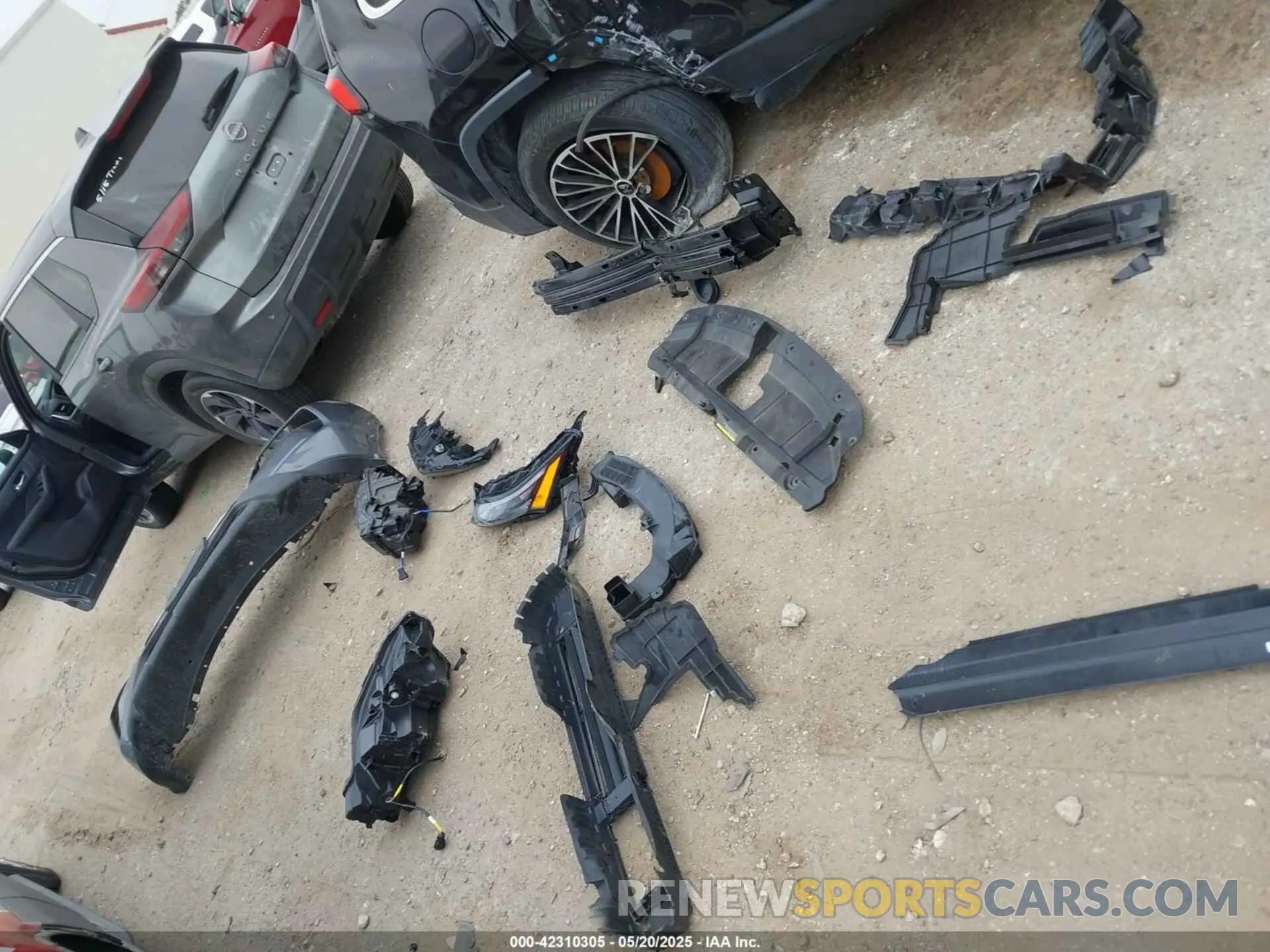12 Photograph of a damaged car 5N1BT3BA7SC788716 NISSAN ROGUE 2025