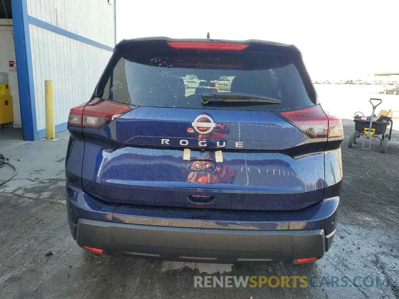 6 Photograph of a damaged car 5N1BT3BA8SC828396 NISSAN ROGUE 2025