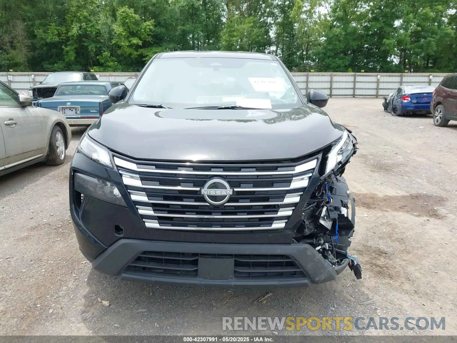 12 Photograph of a damaged car 5N1BT3BA9SC803930 NISSAN ROGUE 2025