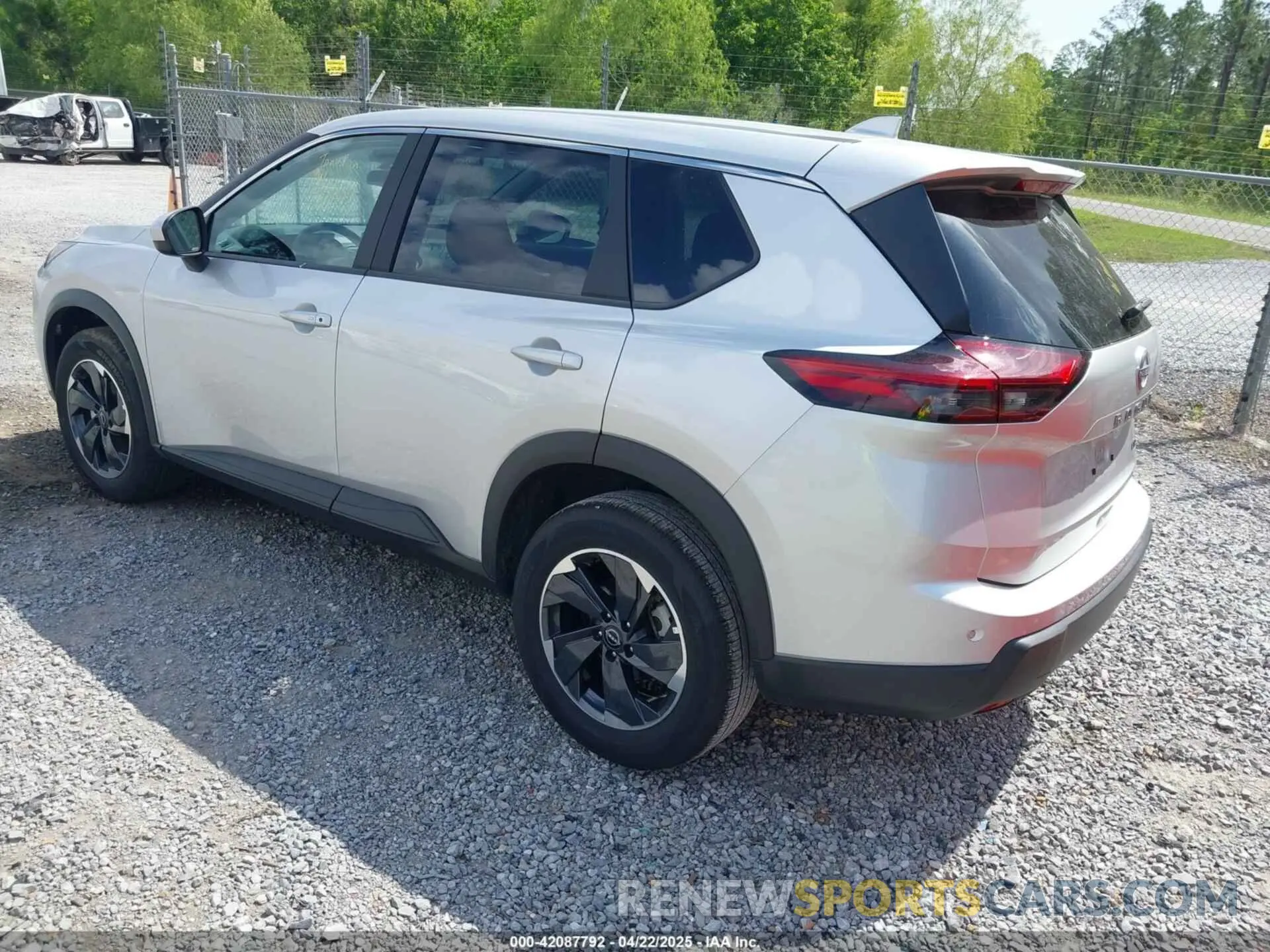 3 Photograph of a damaged car 5N1BT3BB0SC779476 NISSAN ROGUE 2025