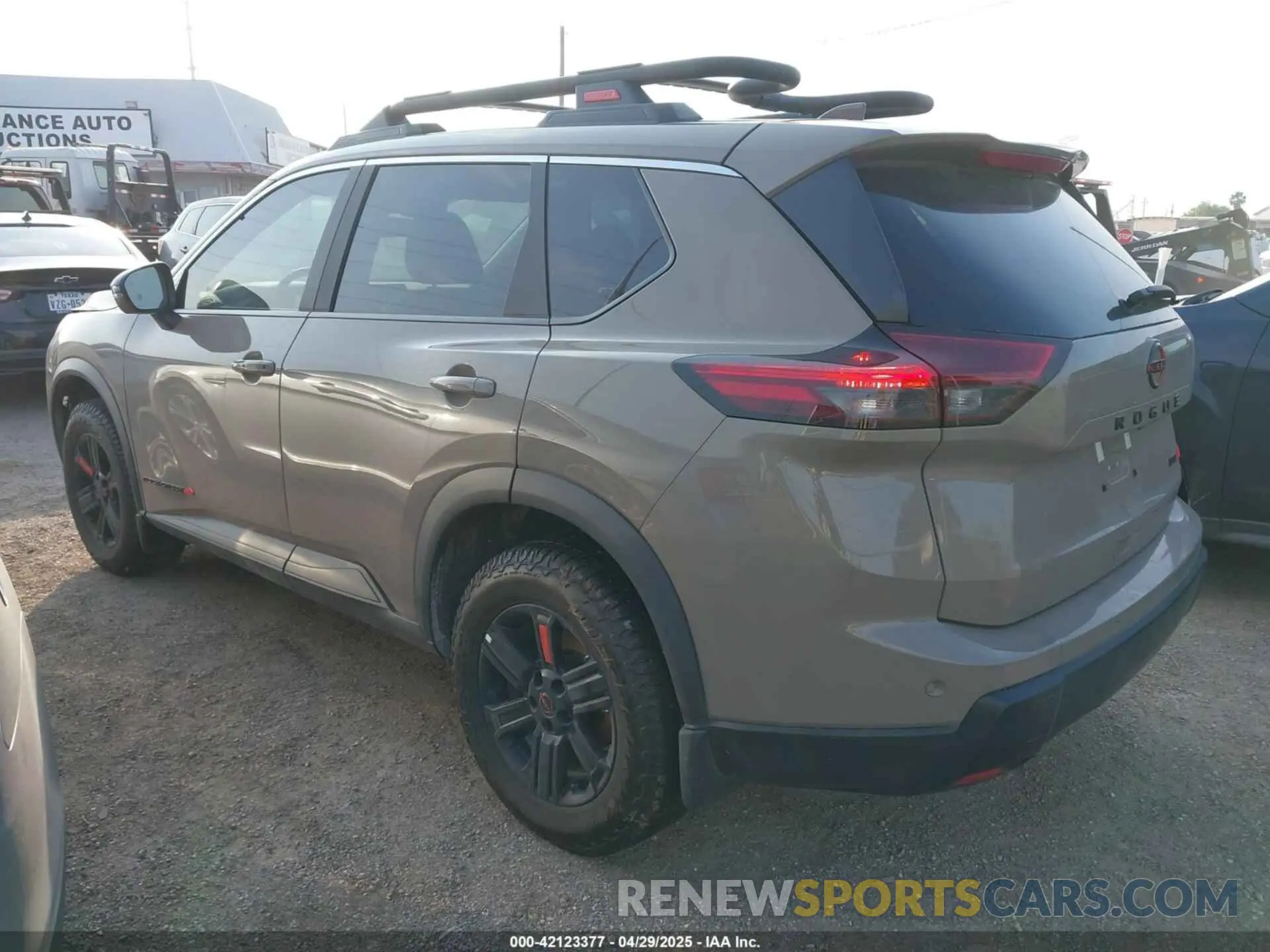 3 Photograph of a damaged car 5N1BT3BB0SC789439 NISSAN ROGUE 2025
