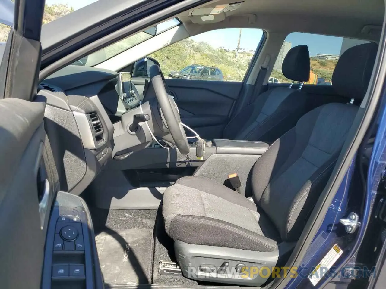 7 Photograph of a damaged car 5N1BT3BB0SC829809 NISSAN ROGUE 2025