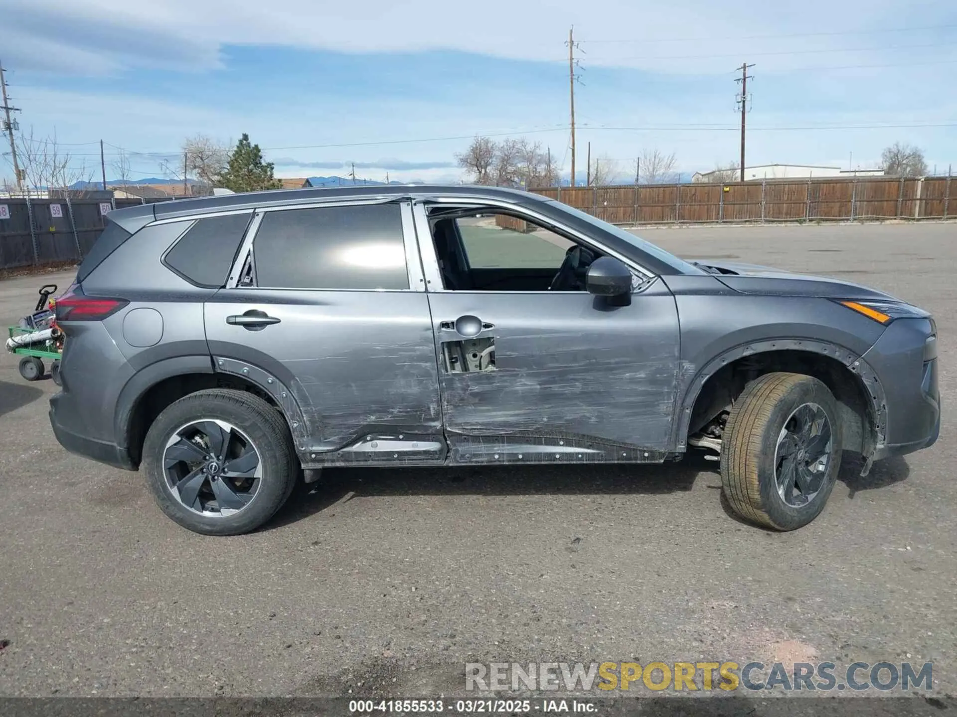 14 Photograph of a damaged car 5N1BT3BB1SC793287 NISSAN ROGUE 2025