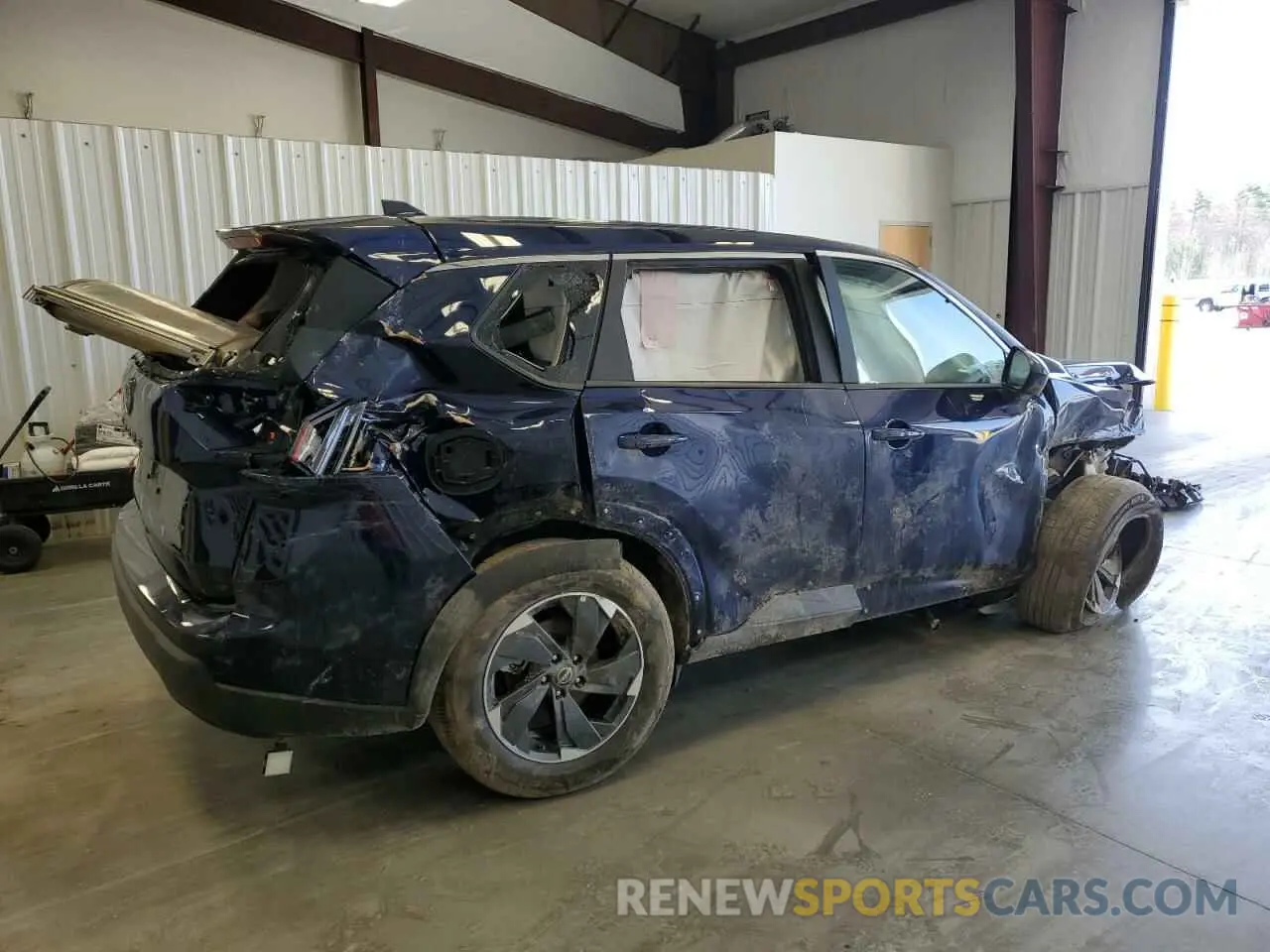 3 Photograph of a damaged car 5N1BT3BB1SC816681 NISSAN ROGUE 2025