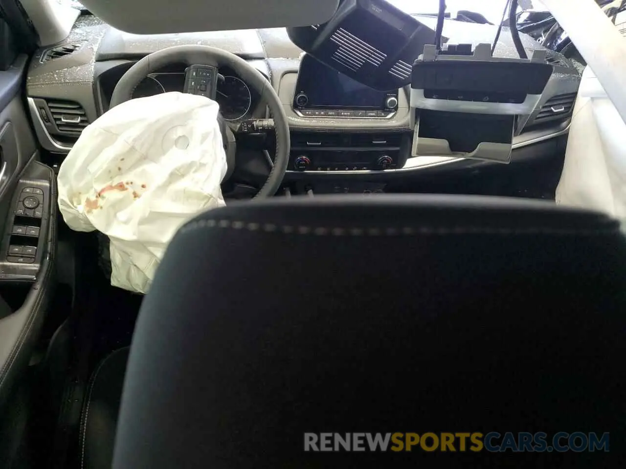 8 Photograph of a damaged car 5N1BT3BB1SC816681 NISSAN ROGUE 2025