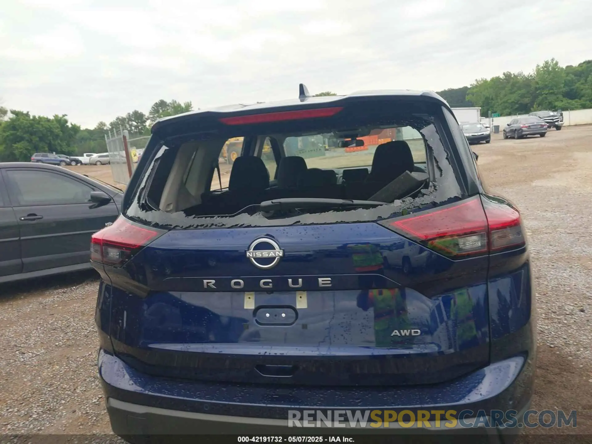 19 Photograph of a damaged car 5N1BT3BB2SC782704 NISSAN ROGUE 2025
