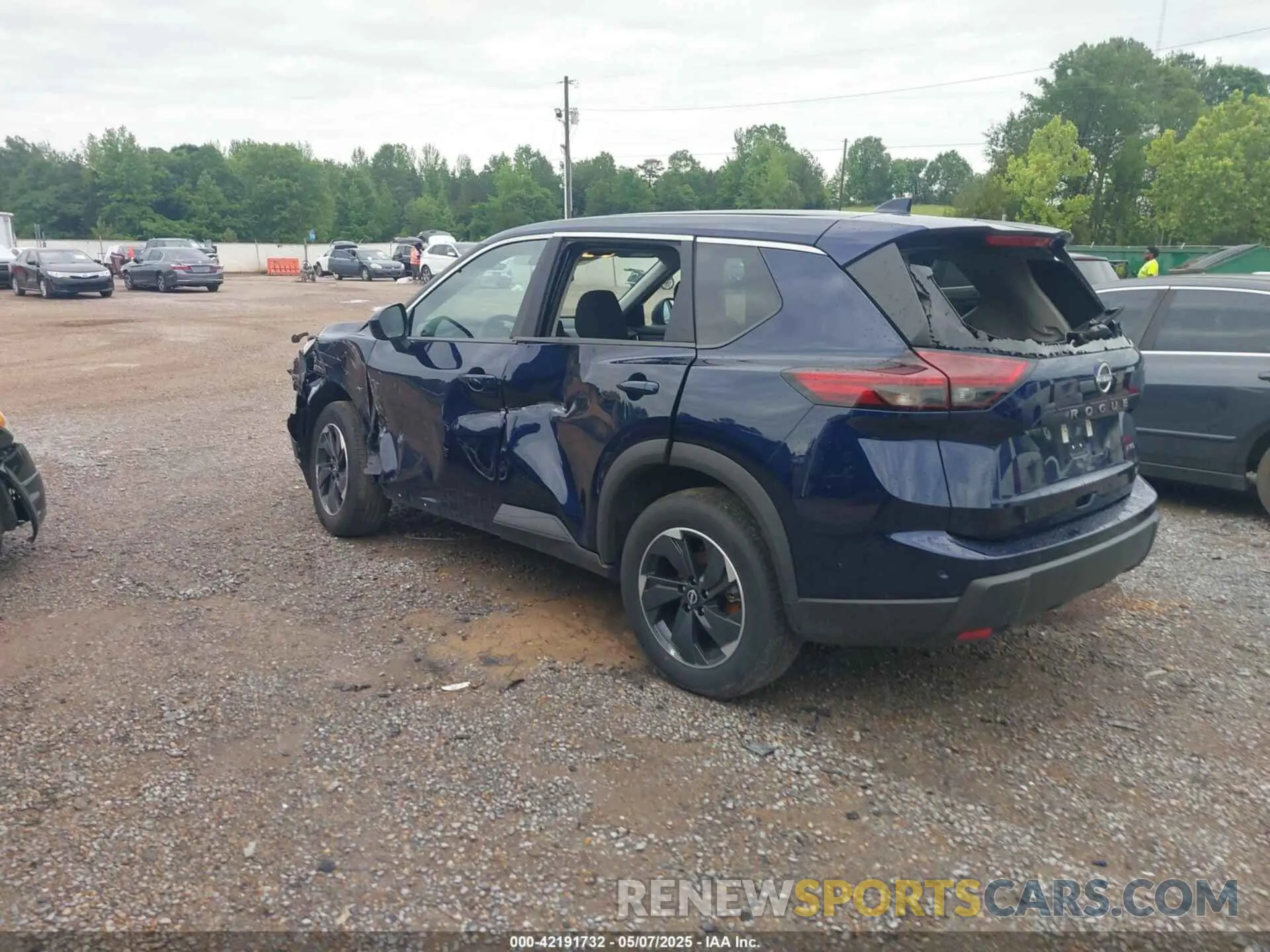 3 Photograph of a damaged car 5N1BT3BB2SC782704 NISSAN ROGUE 2025