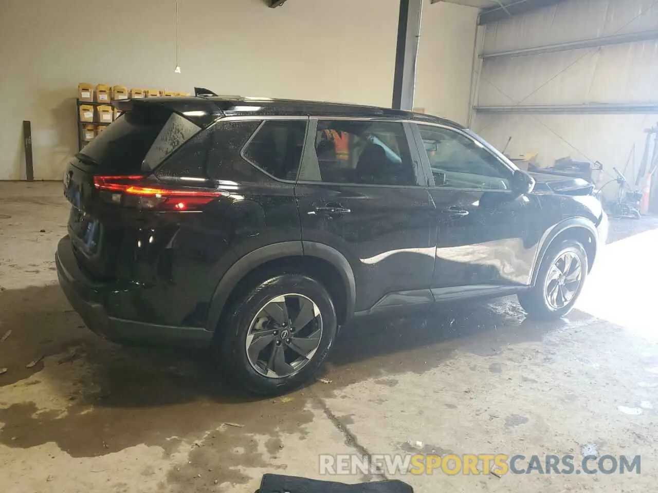 3 Photograph of a damaged car 5N1BT3BB2SC800313 NISSAN ROGUE 2025