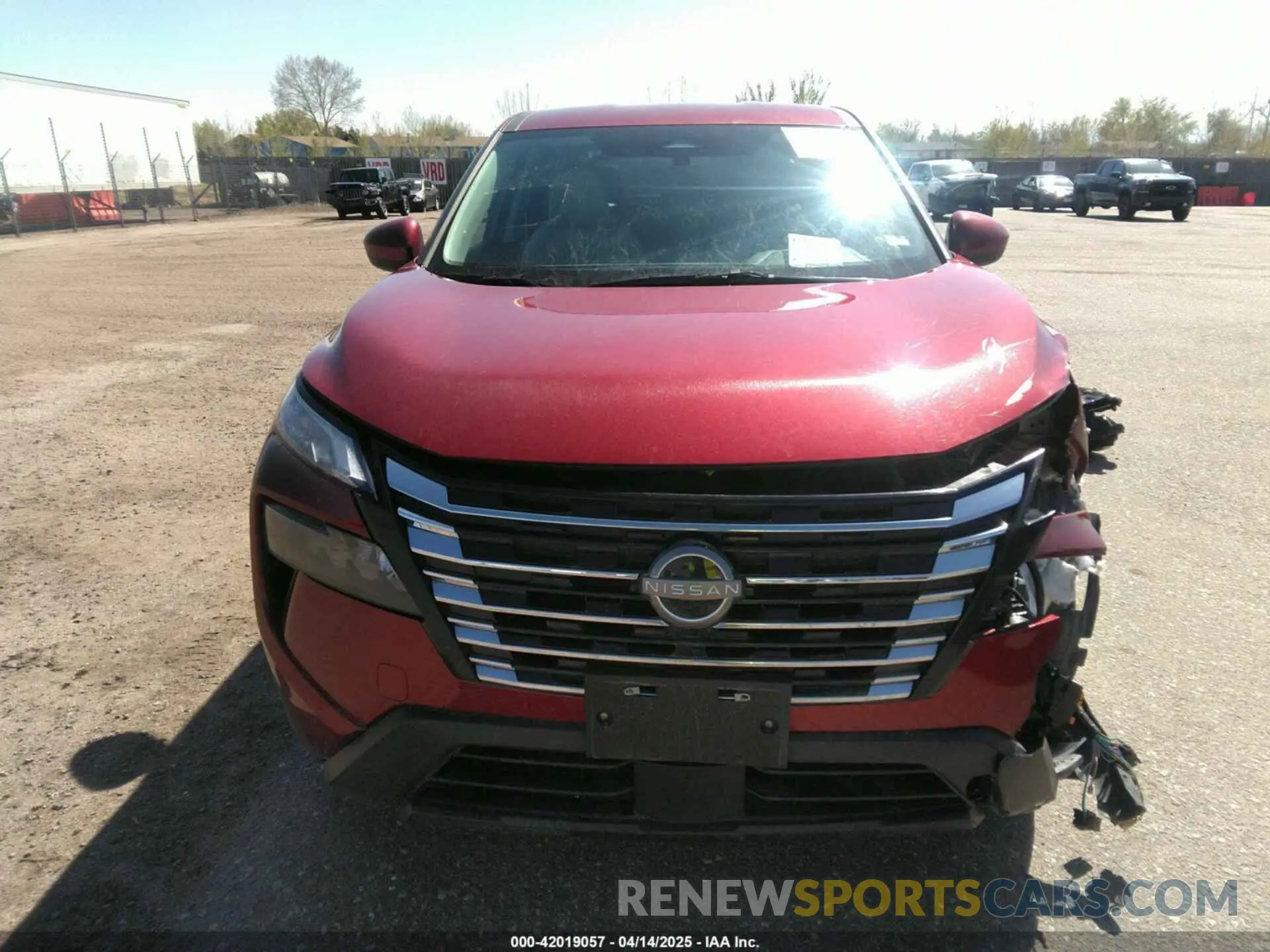 13 Photograph of a damaged car 5N1BT3BB3SC772019 NISSAN ROGUE 2025