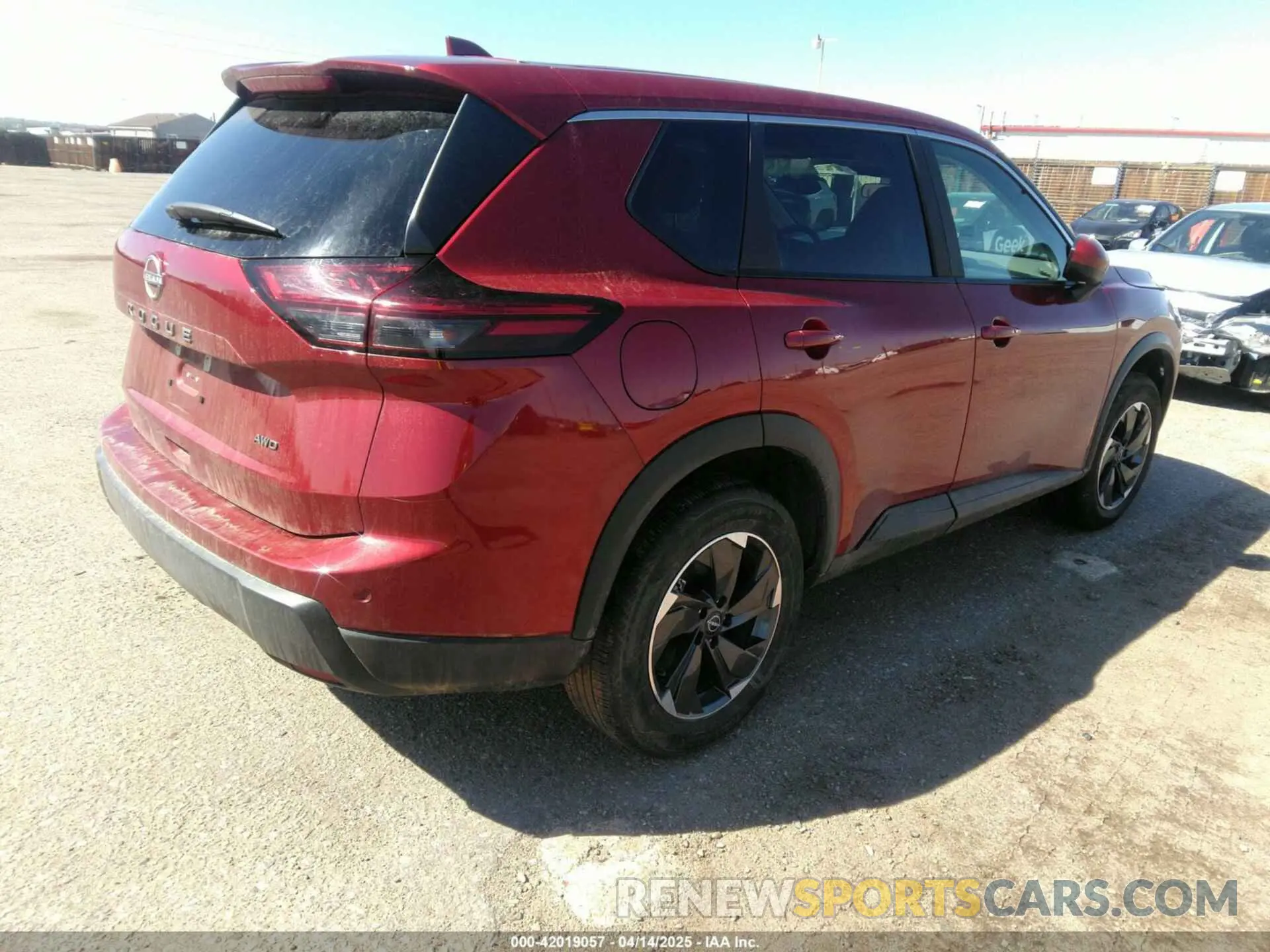 4 Photograph of a damaged car 5N1BT3BB3SC772019 NISSAN ROGUE 2025